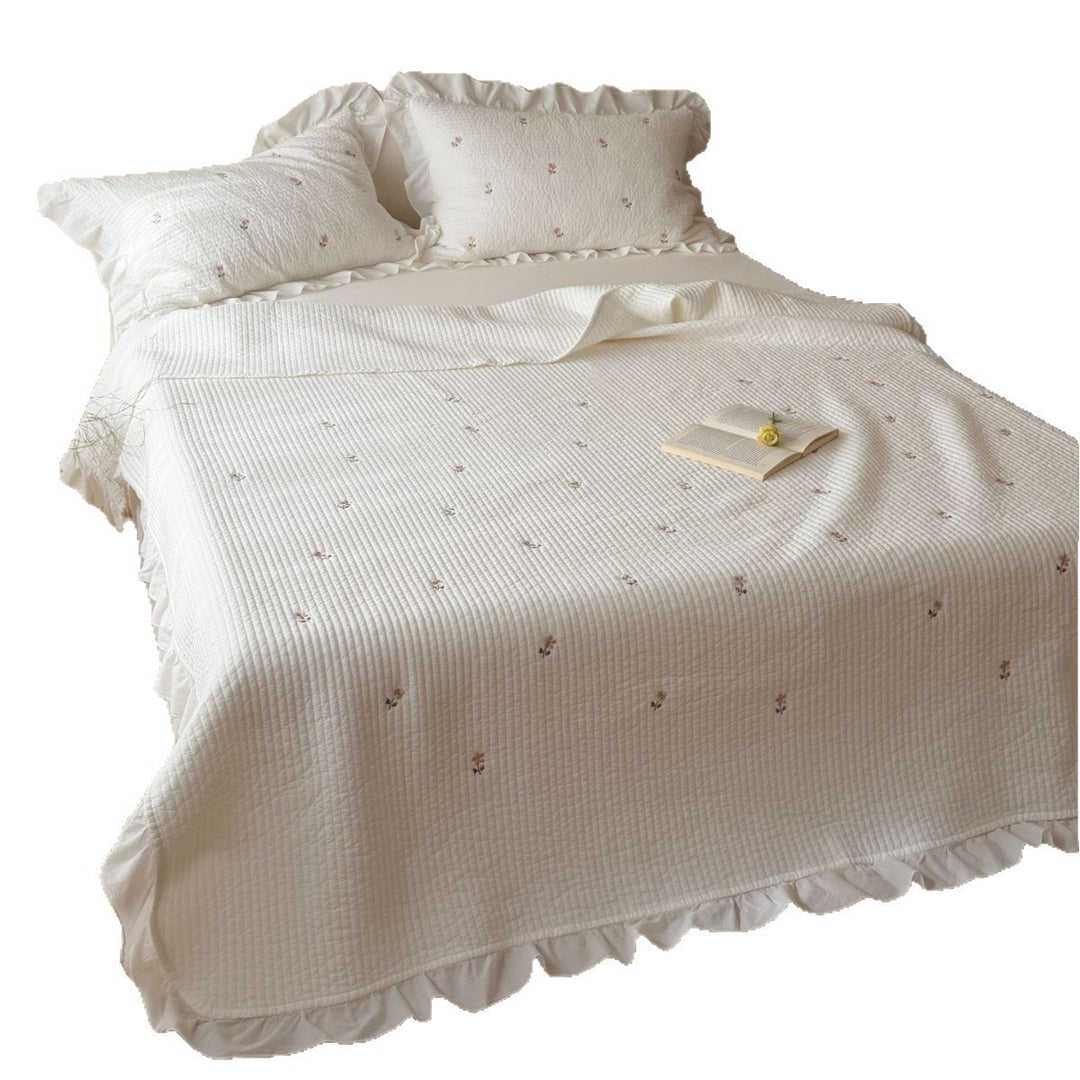 Quilted Ruffled Cotton Bedspread Set