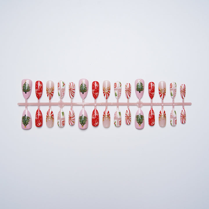 Artfully Designed Christmas Art Nails Stornfield