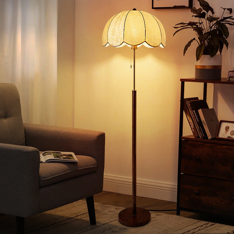 Vintage-Inspired Floor Lamp