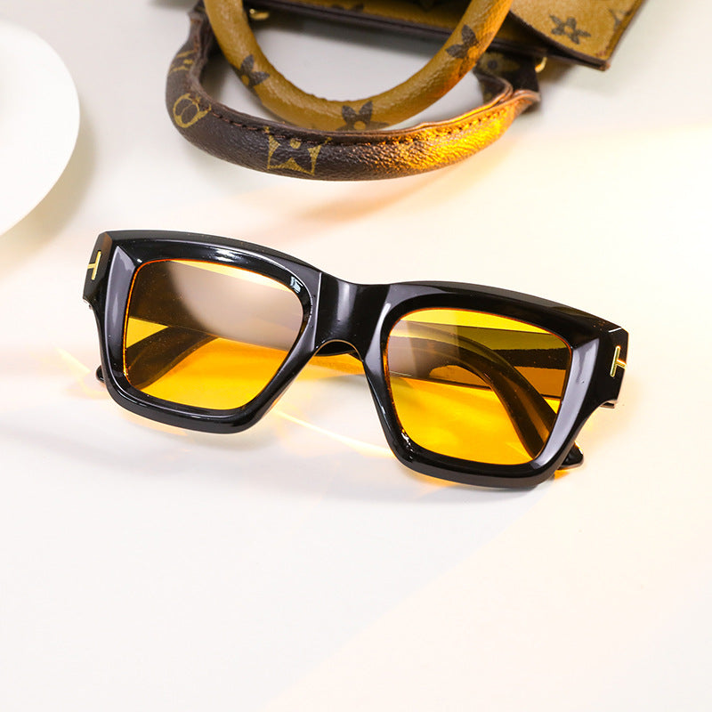 Women's trendy oversized sunglasses Stornfield