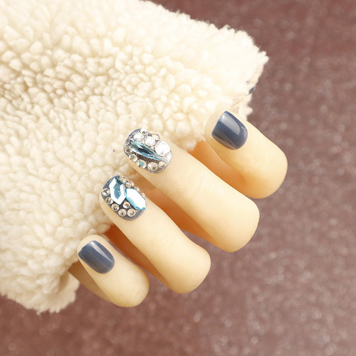 Glamorous Rhinestone-Embellished Press-On Nail Set Stornfield