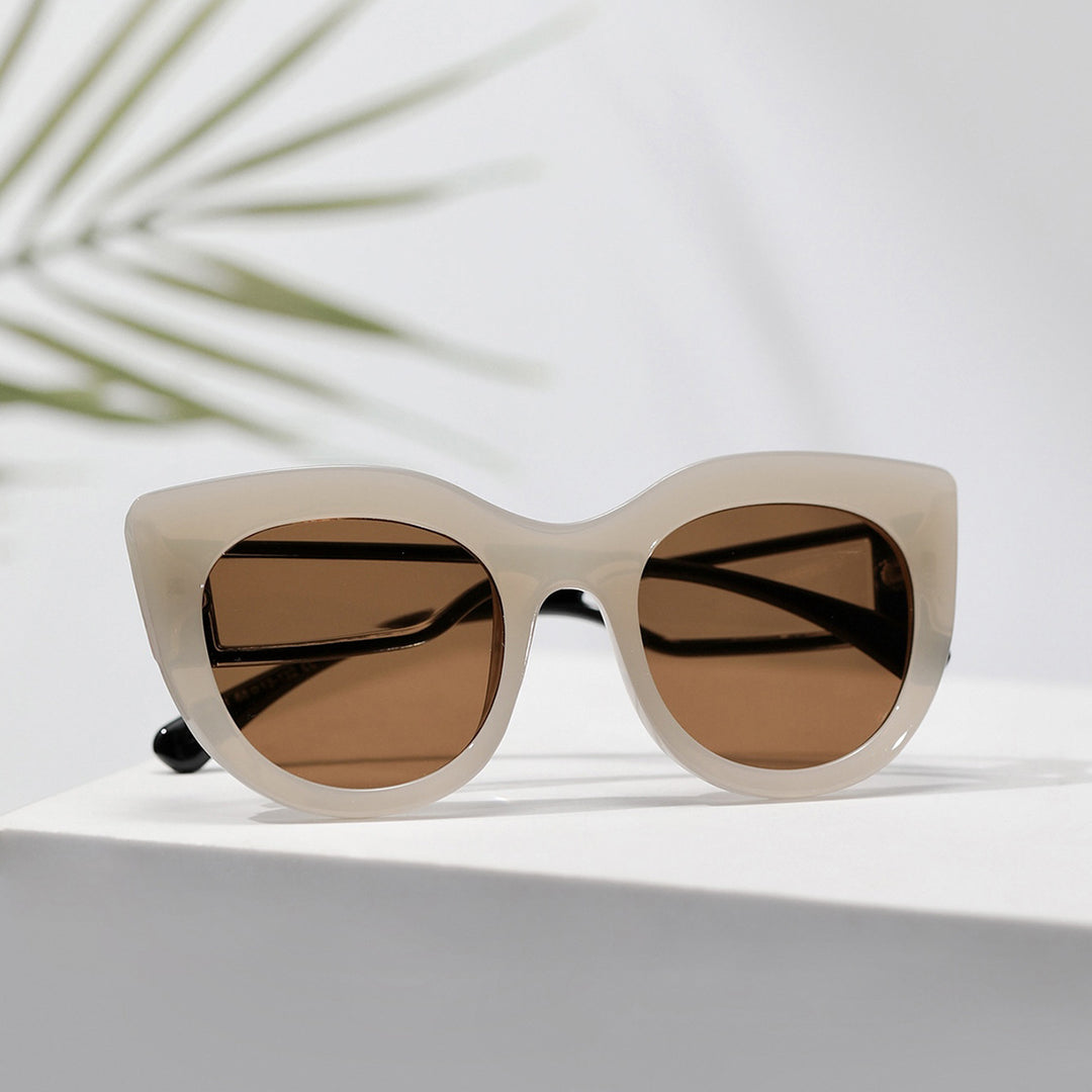 Women's fashionable cat-eye sunglasses with wide UV protection lenses Stornfield