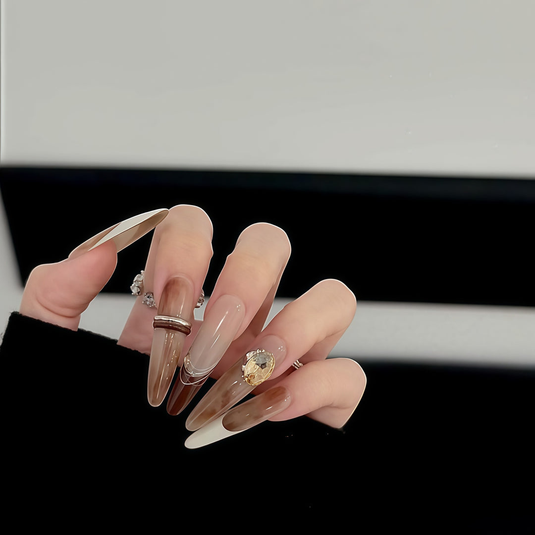 Artificial nail set with elegant glamour design Stornfield