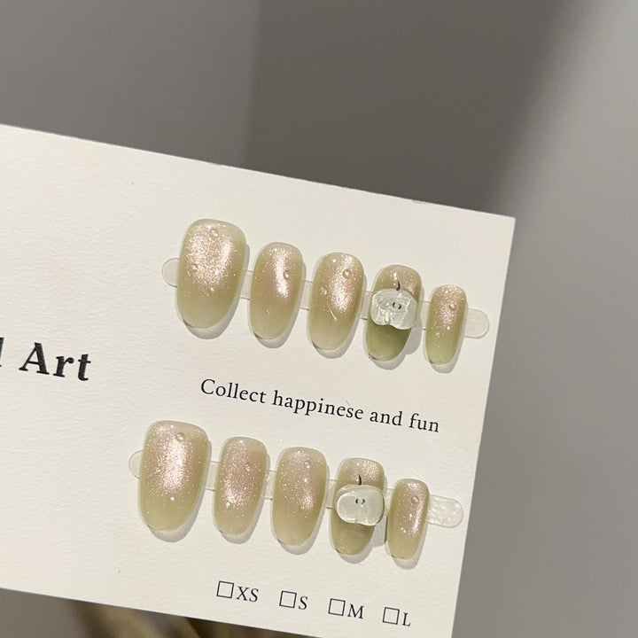Elegant Glittery Press-On Nail Art Set