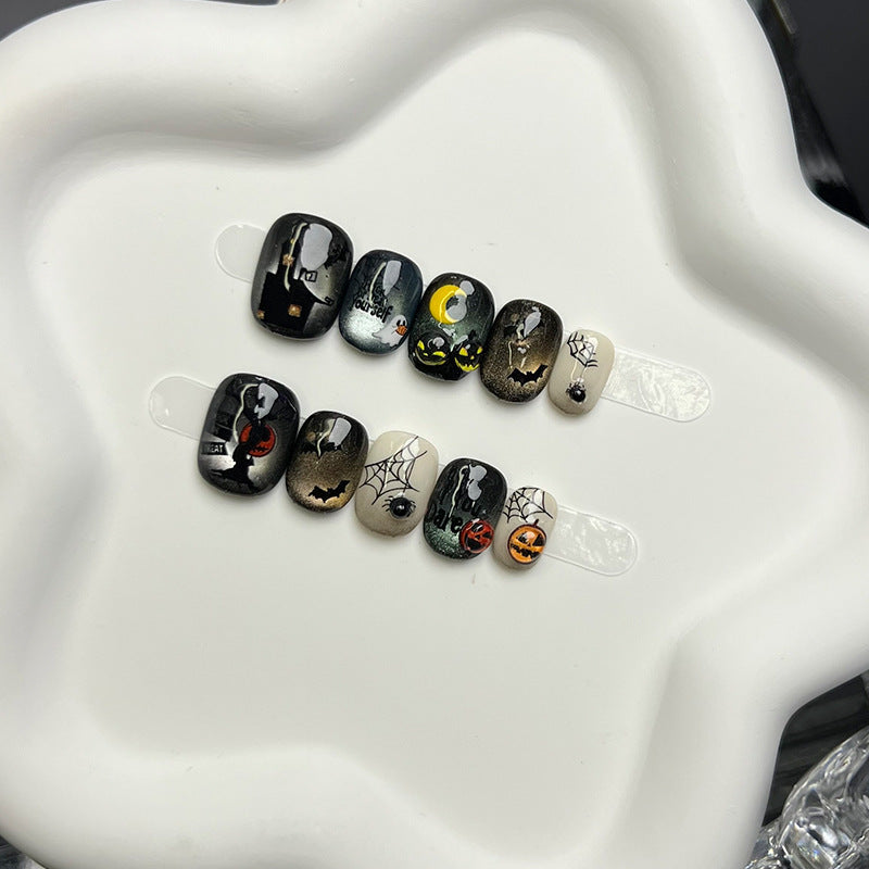 Themed Halloween Press-On Nail Set