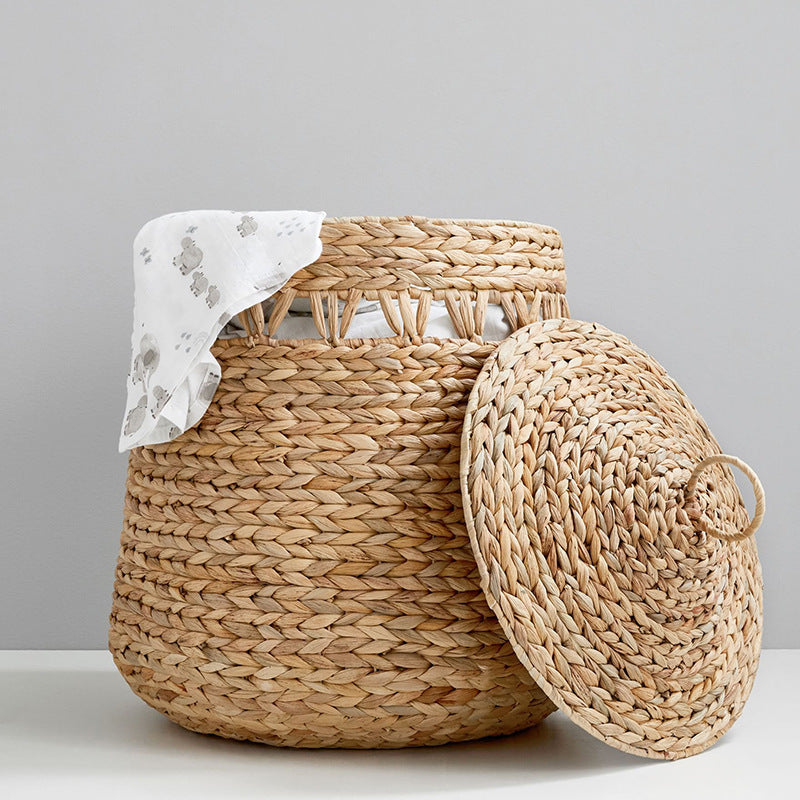 Handwoven storage basket with lid Stornfield