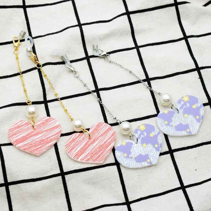 Heart-Shaped Eyewear Chain with Pearl Accents Stornfield