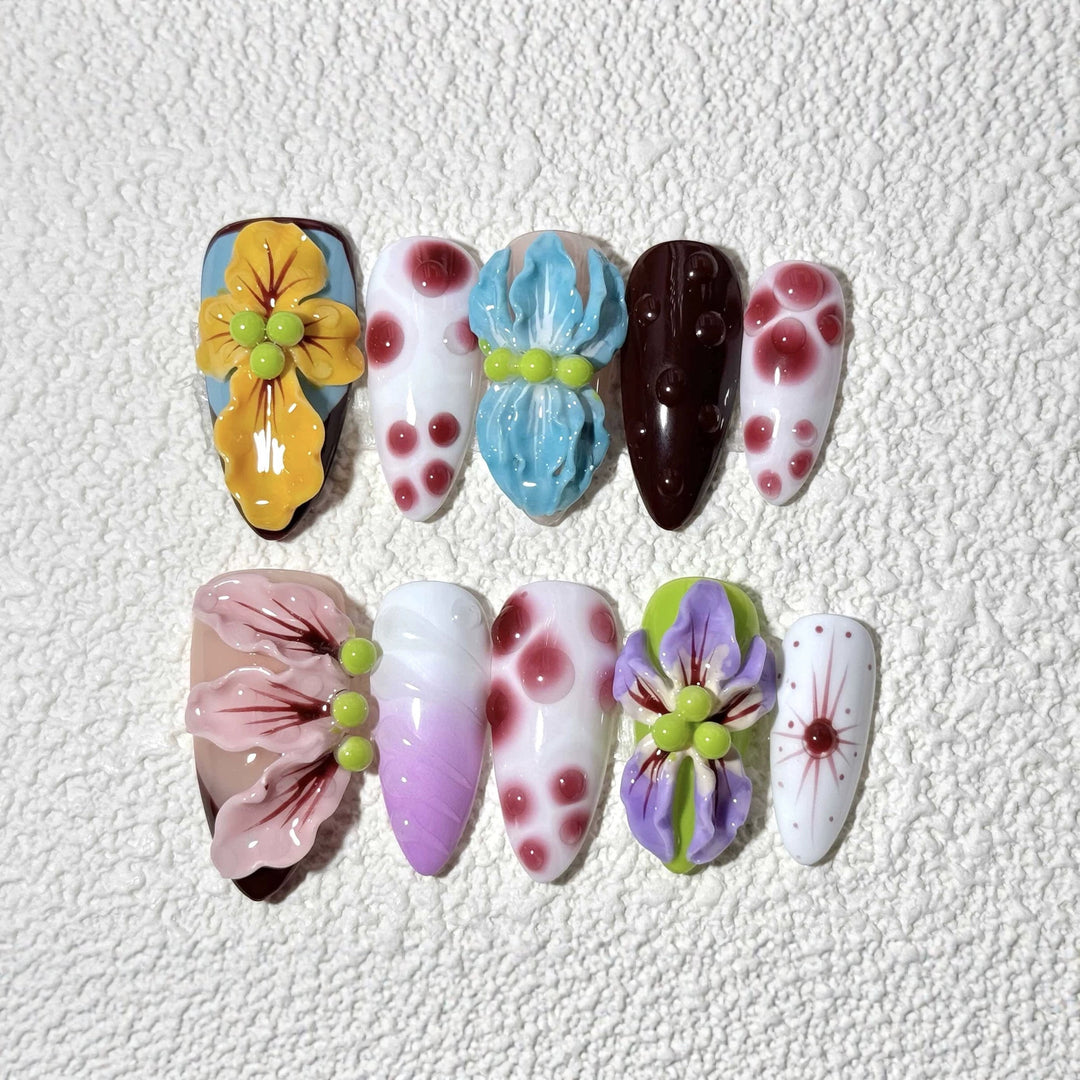 Decorative Floral Press-On Nail Art Set  1791773189