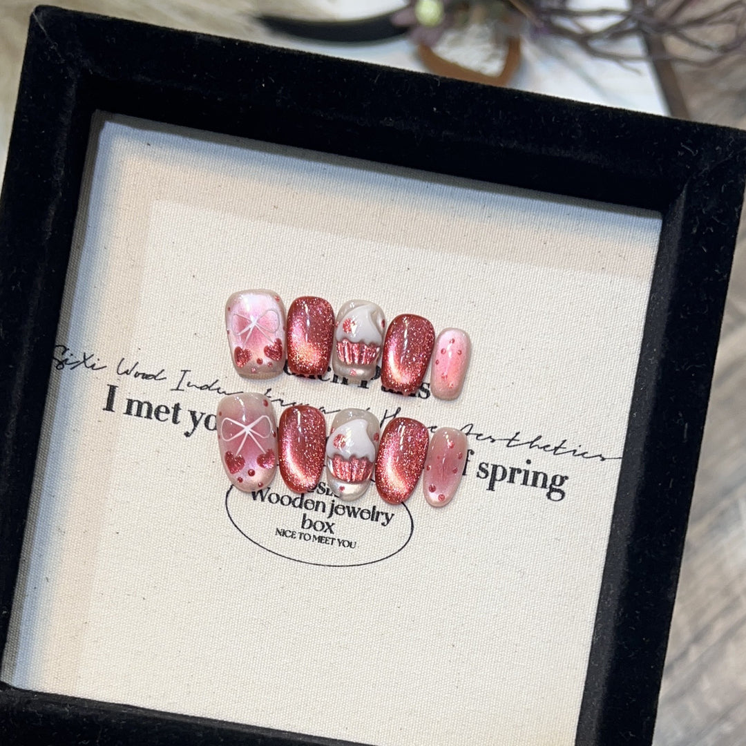 Charming Themed Press-On Nail Art Set