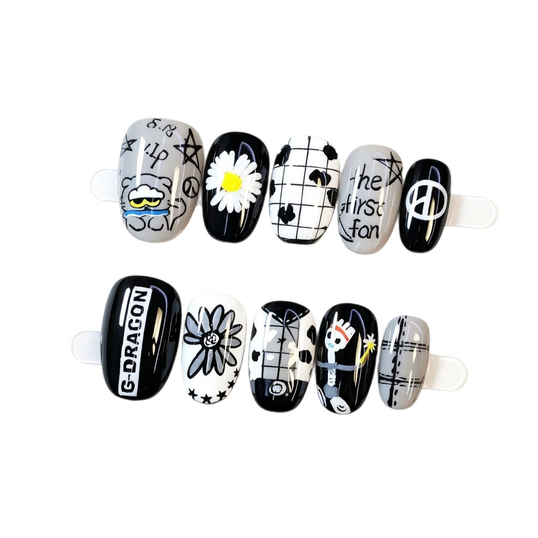 Artistic Press-On Nail Set Stornfield