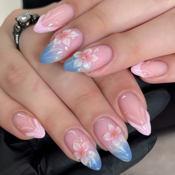 Artificial nails with floral accents Stornfield