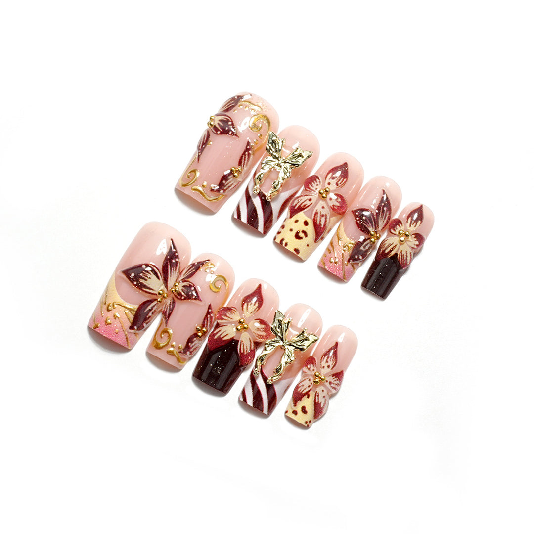 Stylish Floral Nail Art