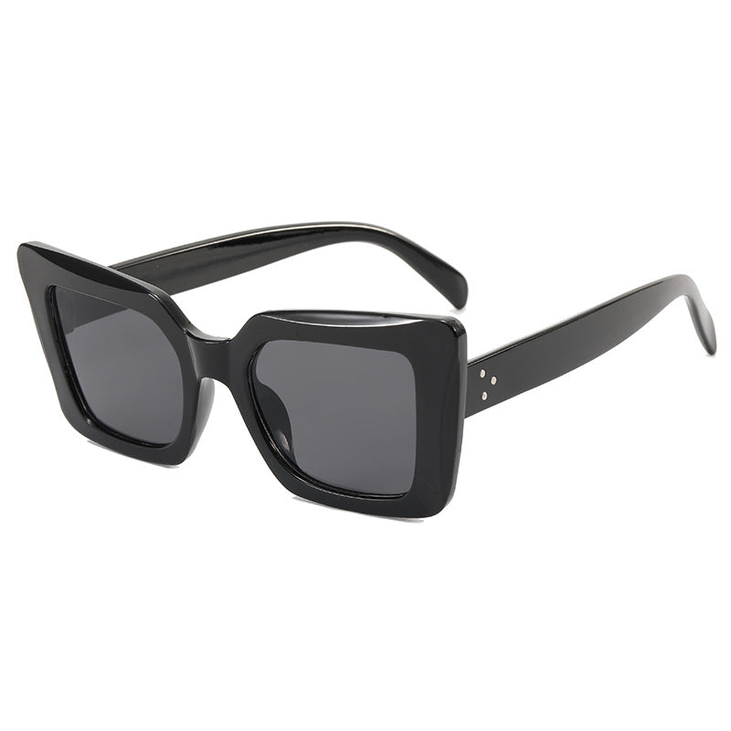 Women's square sunglasses with minimalist design Stornfield