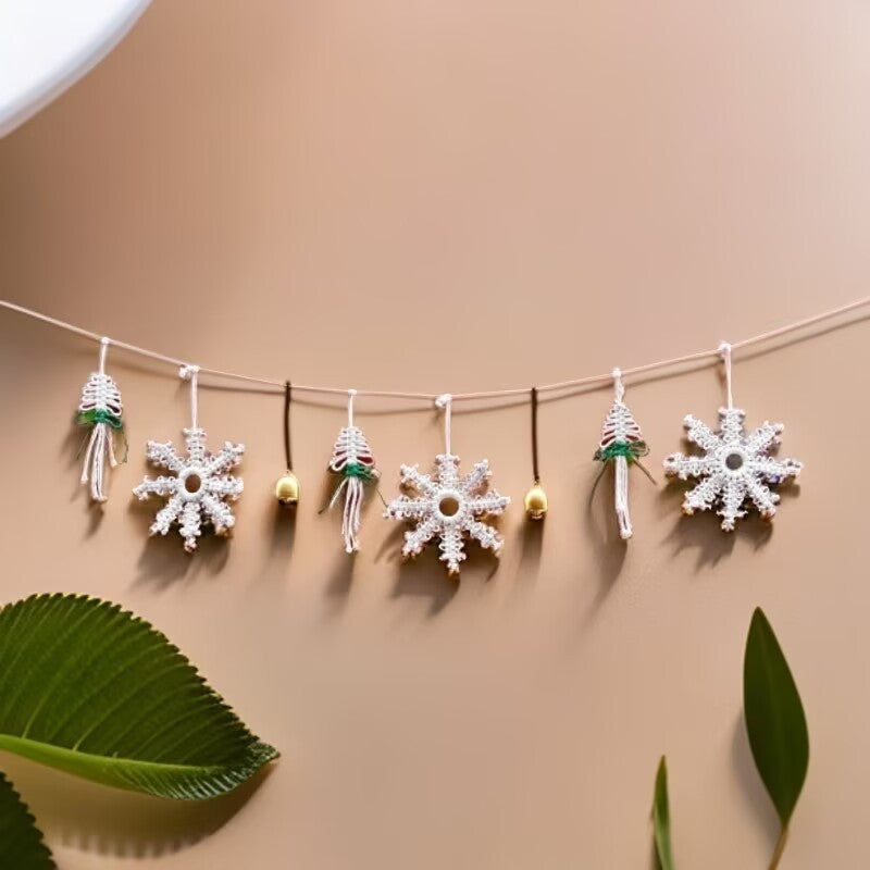 Decorative Snowflake Garland Stornfield