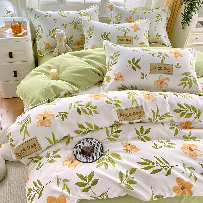 Whimsical Floral Pattern Bedding Set