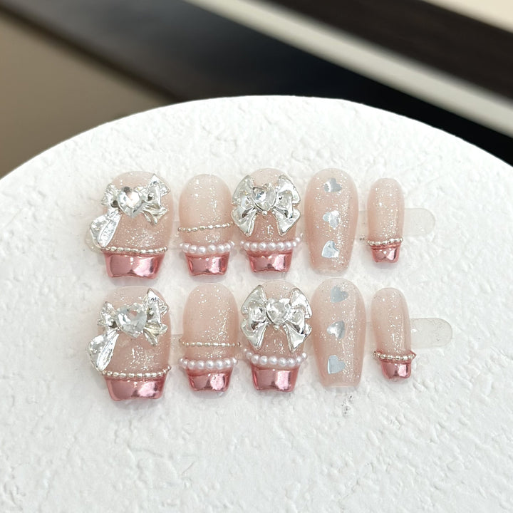 Elegant Bow-Embellished Press-On Nail Design
