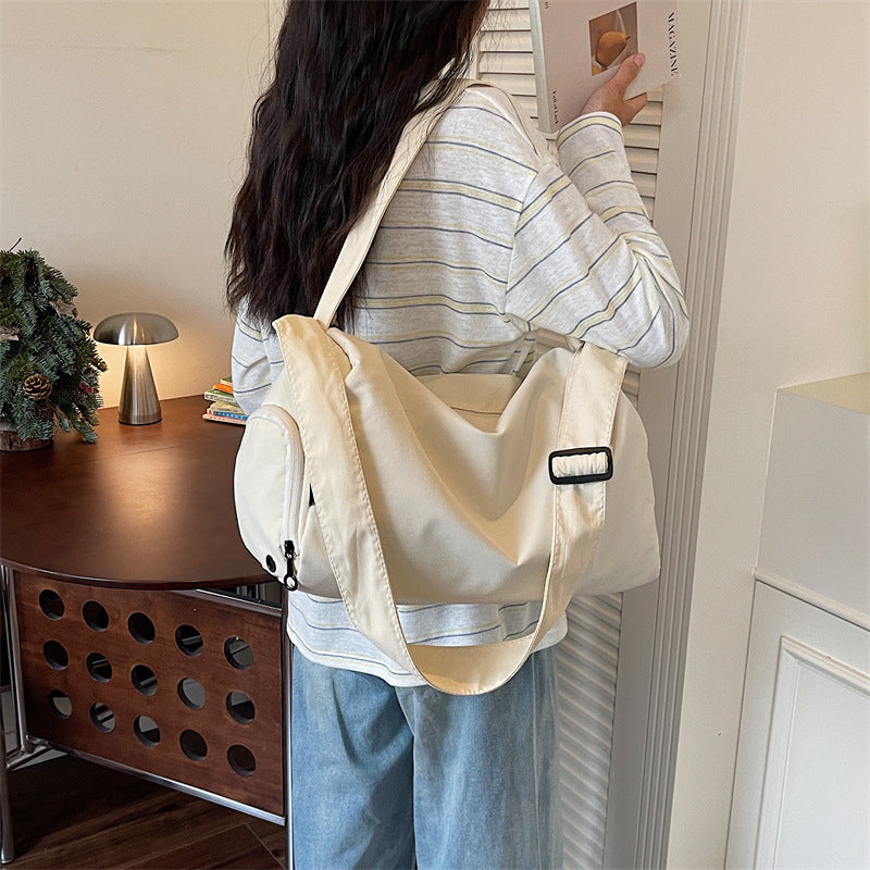 Sporty travel bag with versatile compartments Stornfield