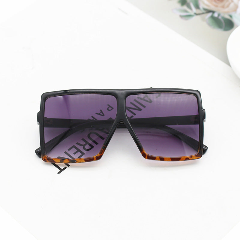 Women's Oversized Sunglasses in Fashionable Geometric Design Stornfield