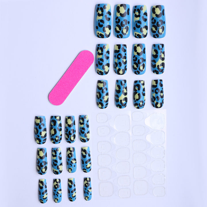 Artificial nails in leopard design Stornfield