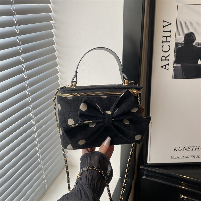 Bow Detail Evening Clutch