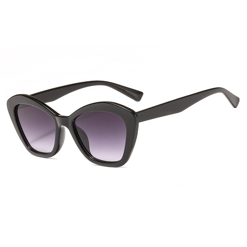 Statement Angular Frame Sunglasses