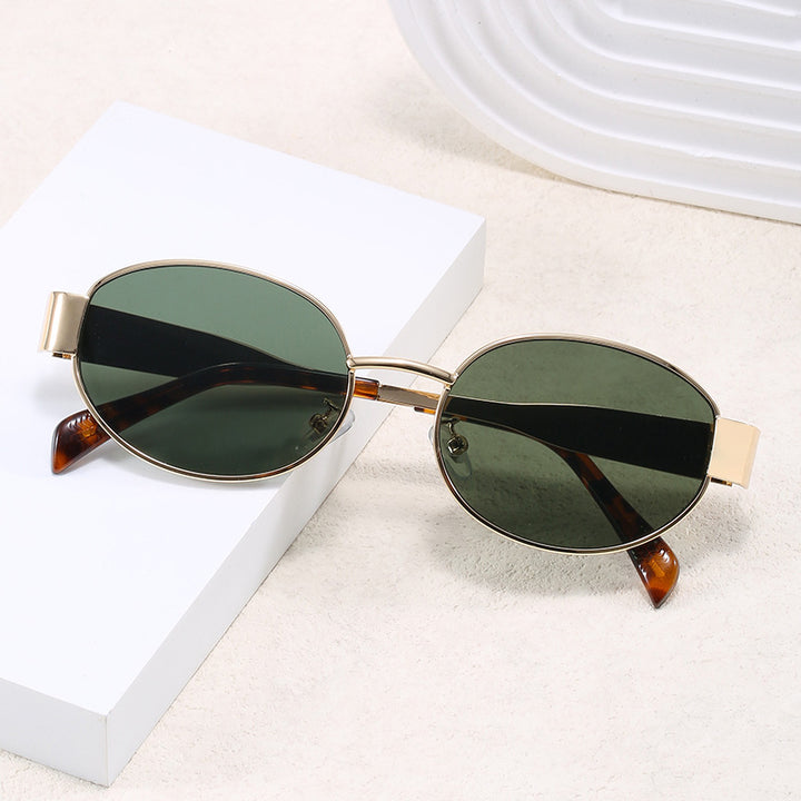 Oval sunglasses with elegant metal frame Stornfield