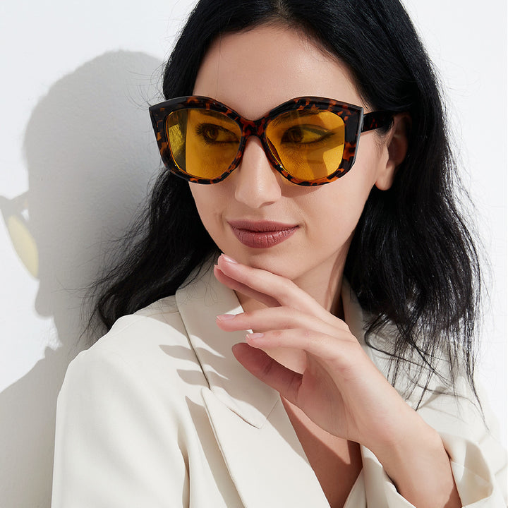 Women stylish cat-eye sunglasses Stornfield