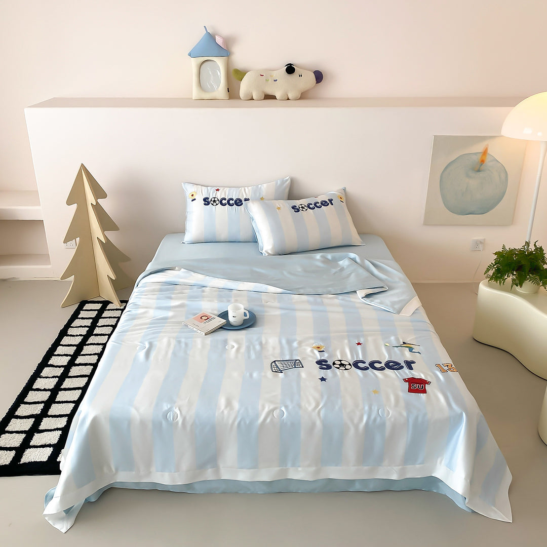 Children's bed linen set with football design made of silky cotton satin