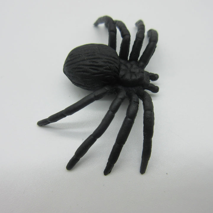 Realistic Creepy Crawly Spider Figurines Stornfield