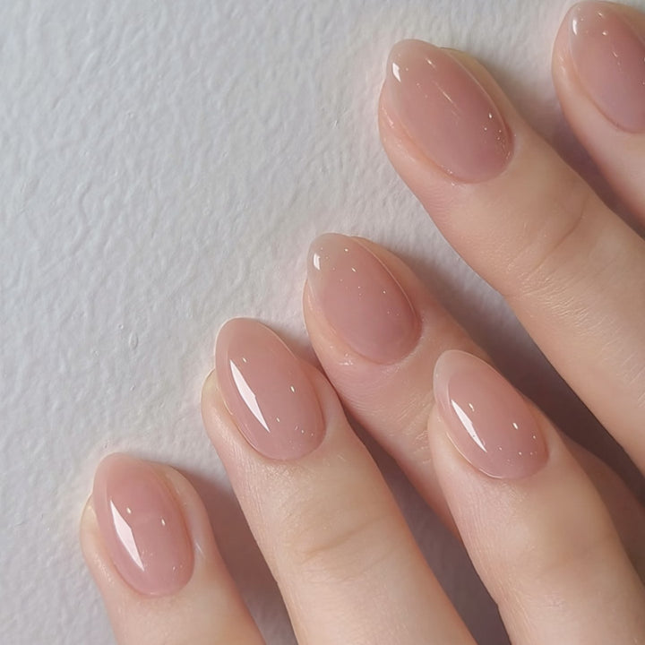 Artificial nail art with playful dots and bows Stornfield