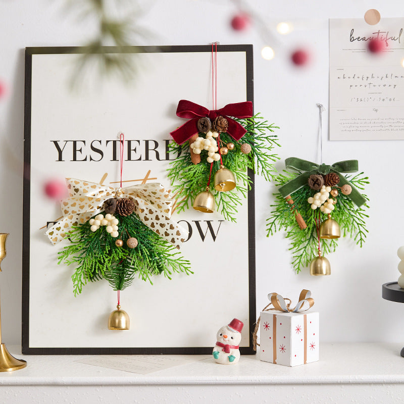 Decorative Christmas Wreath Stornfield