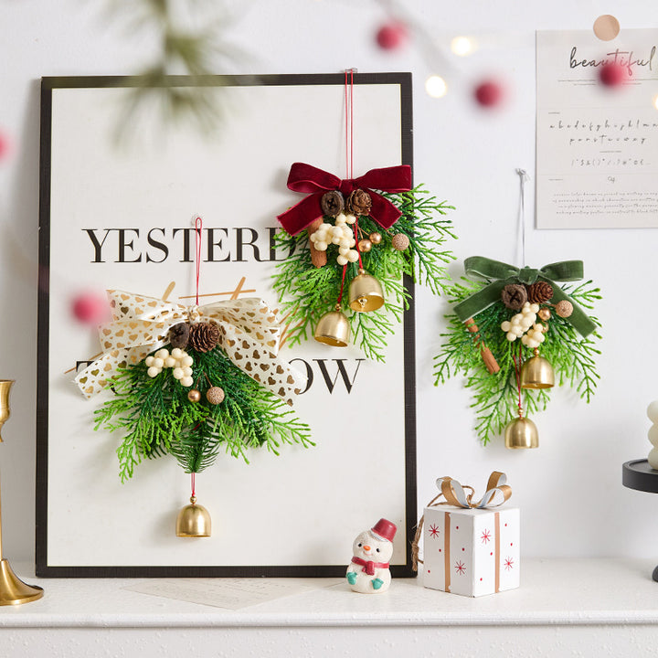 Decorative Christmas Wreath Stornfield