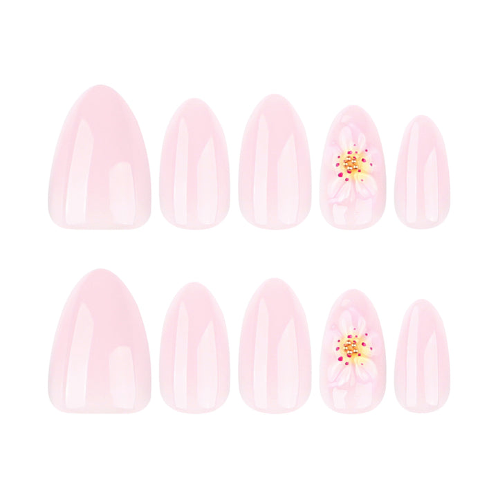 Artful Nail Extensions with Delicate Flower Designs Stornfield
