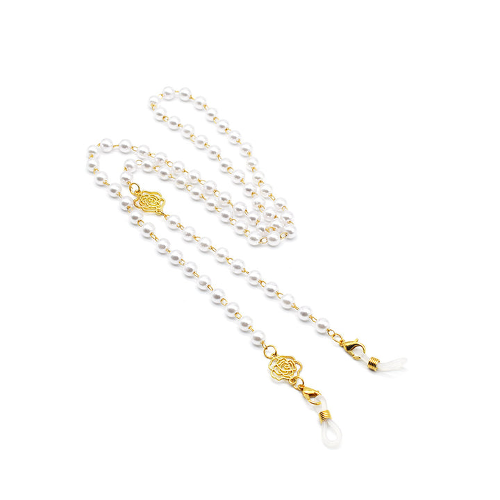 Elegant Pearl and Gold-Accented Eyewear Chain Stornfield