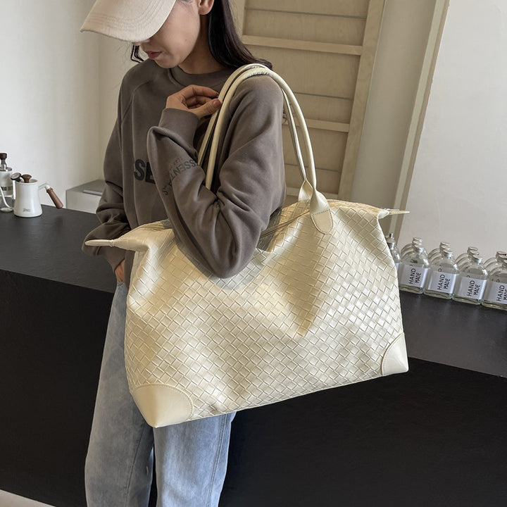 Handcrafted ven Leather Weekend Bag Stornfield
