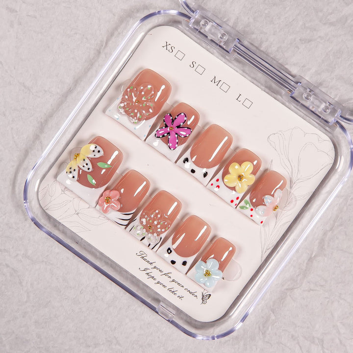 Artistic Floral Design Press-On Nails