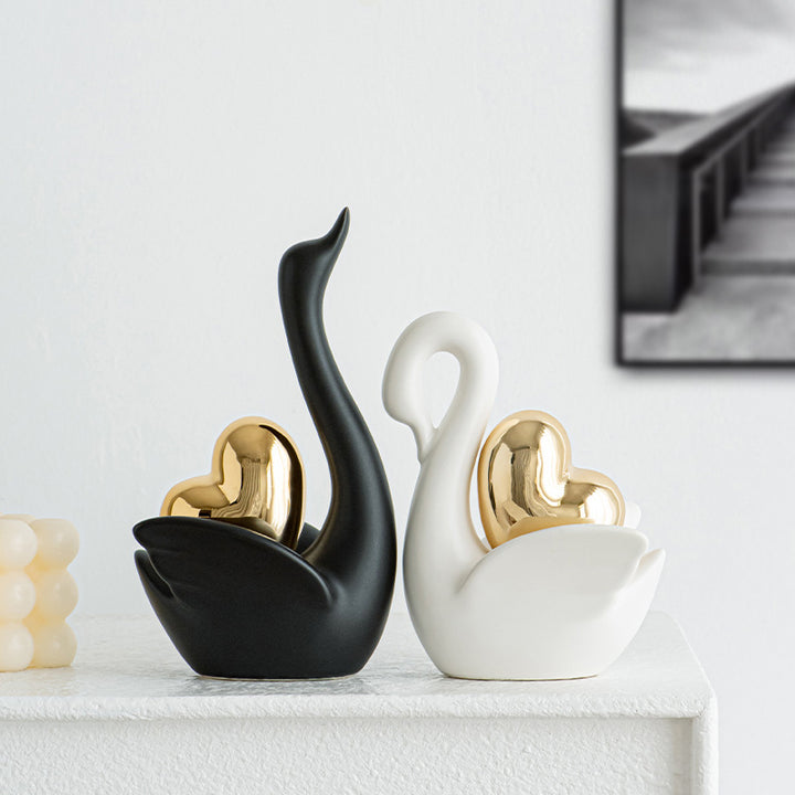 Elegant and romantic swans decorative figure Stornfield