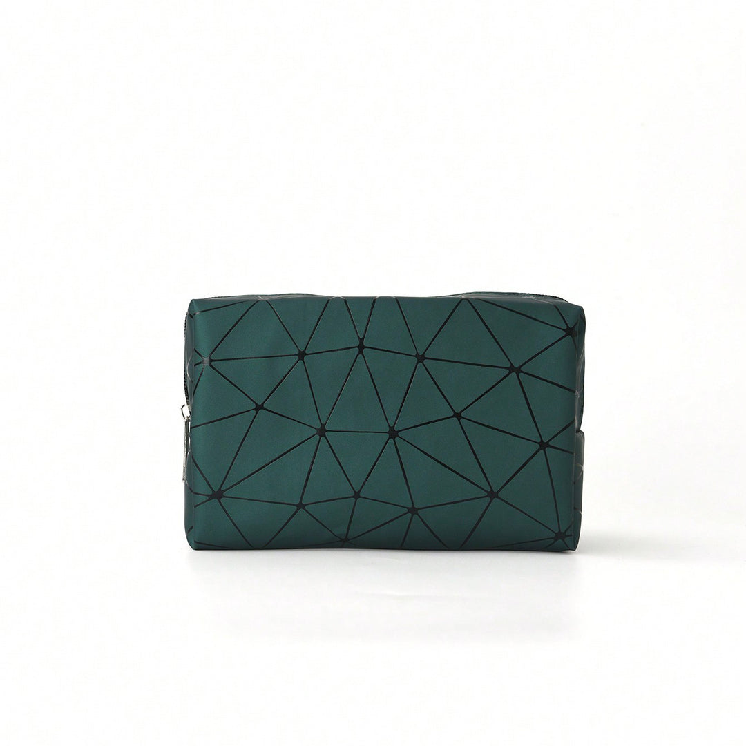 Practical cosmetic bag with 3D structure Stornfield