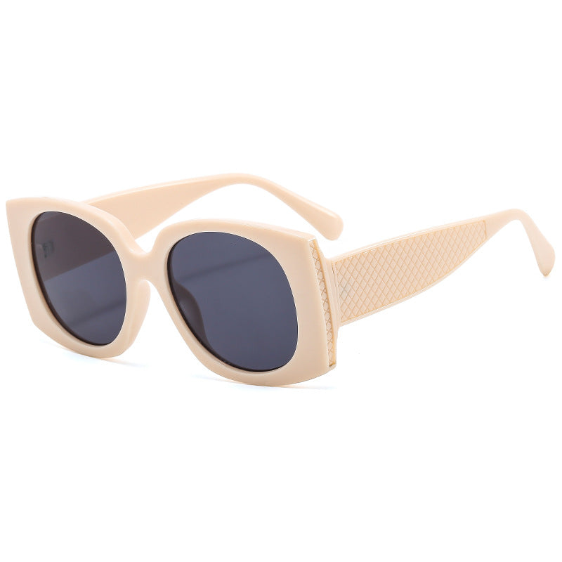 Ladies stylish sunglasses with distinctive frame Stornfield