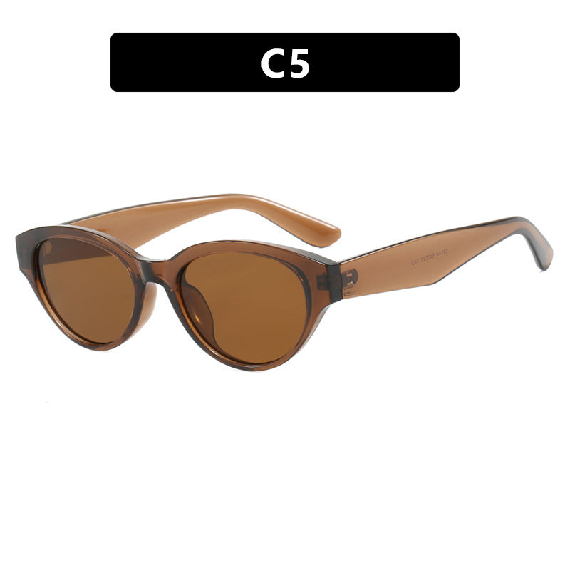 Women's Cat-Eye Sunglasses with protective UV filter and elegant frame Stornfield