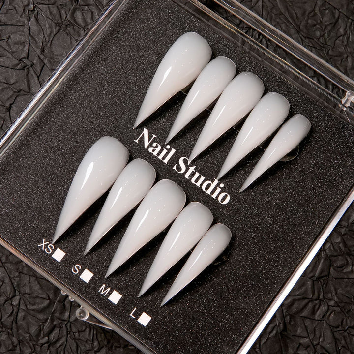Stiletto-Shaped Press-On Nail Set