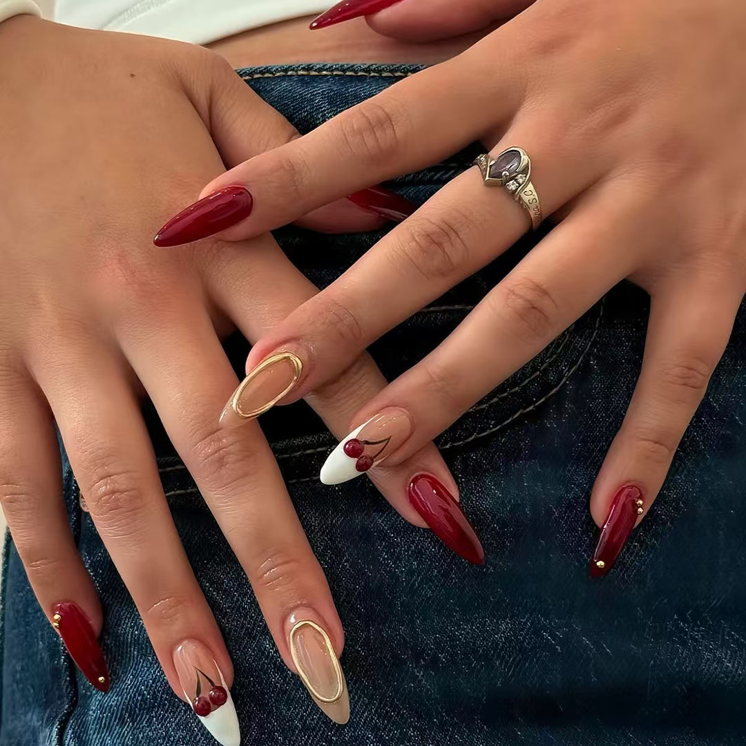 Chic Almond-Shaped Nail Extensions Stornfield
