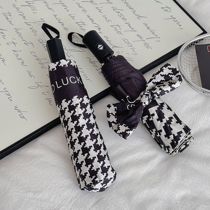 Women Folding Umbrella with Modern Wave Pattern Stornfield
