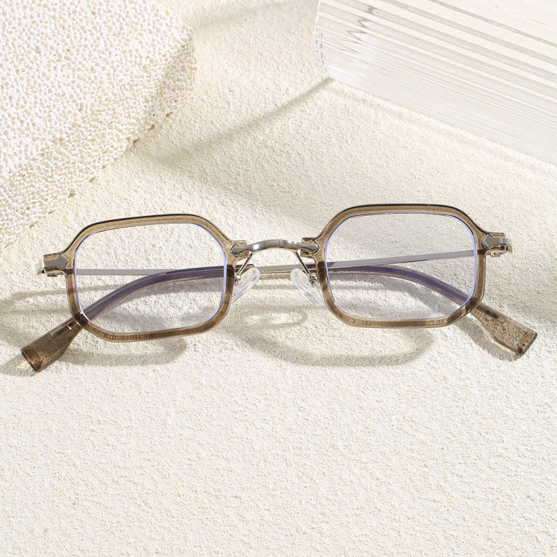 Fashionable Oversized Sunglasses in Modern Design Stornfield