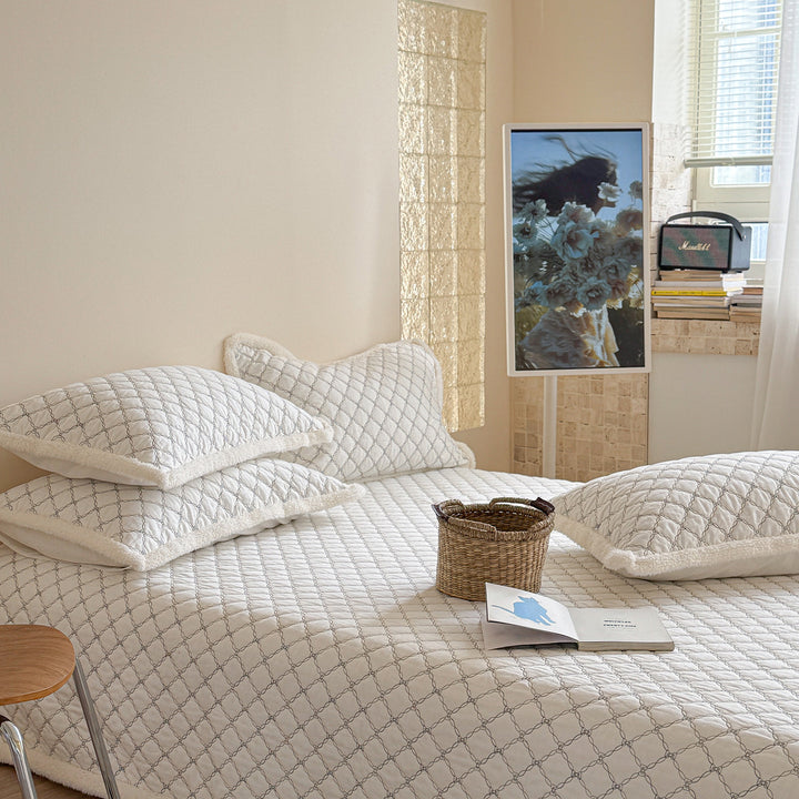 Diamond-Link Quilted Reversible Sherpa-Lined Coverlet and Sham Set