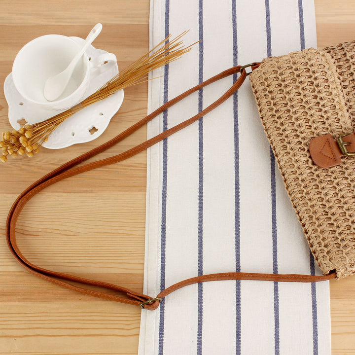 Handbag with Smart Closure System and Adjustable Strap Stornfield