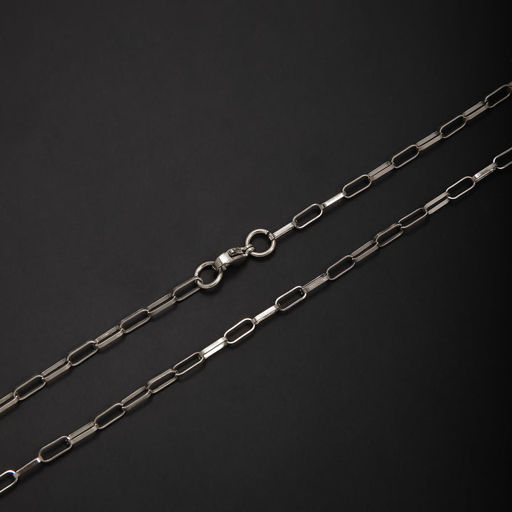 Elegant Open Link Chain Necklace Stornfield