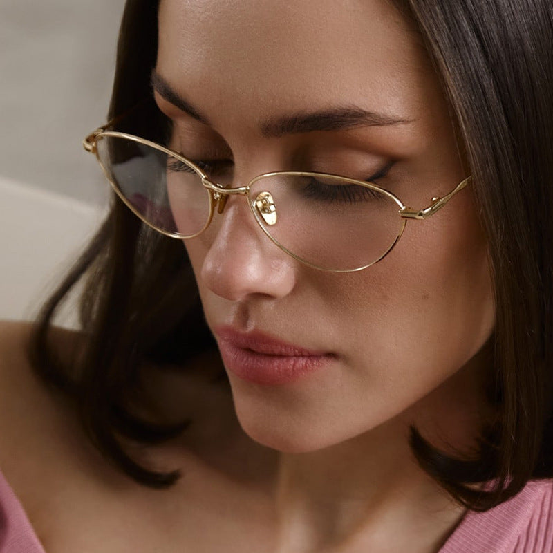 Women’s stylish sunglasses in elegant oval design Stornfield
