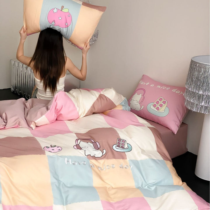 Cute Embroidered Puppy Cotton Sateen Duvet Cover Set with Gingham Reversible Shams
