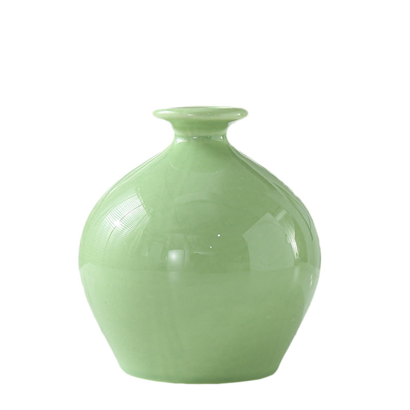 Elegant Ceramic Artisanal Vase Stornfeild